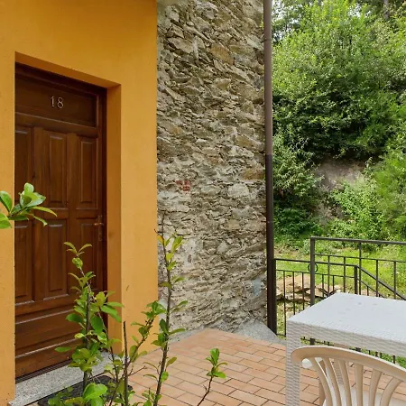 Holiday home Spacious In With Garden Verbania